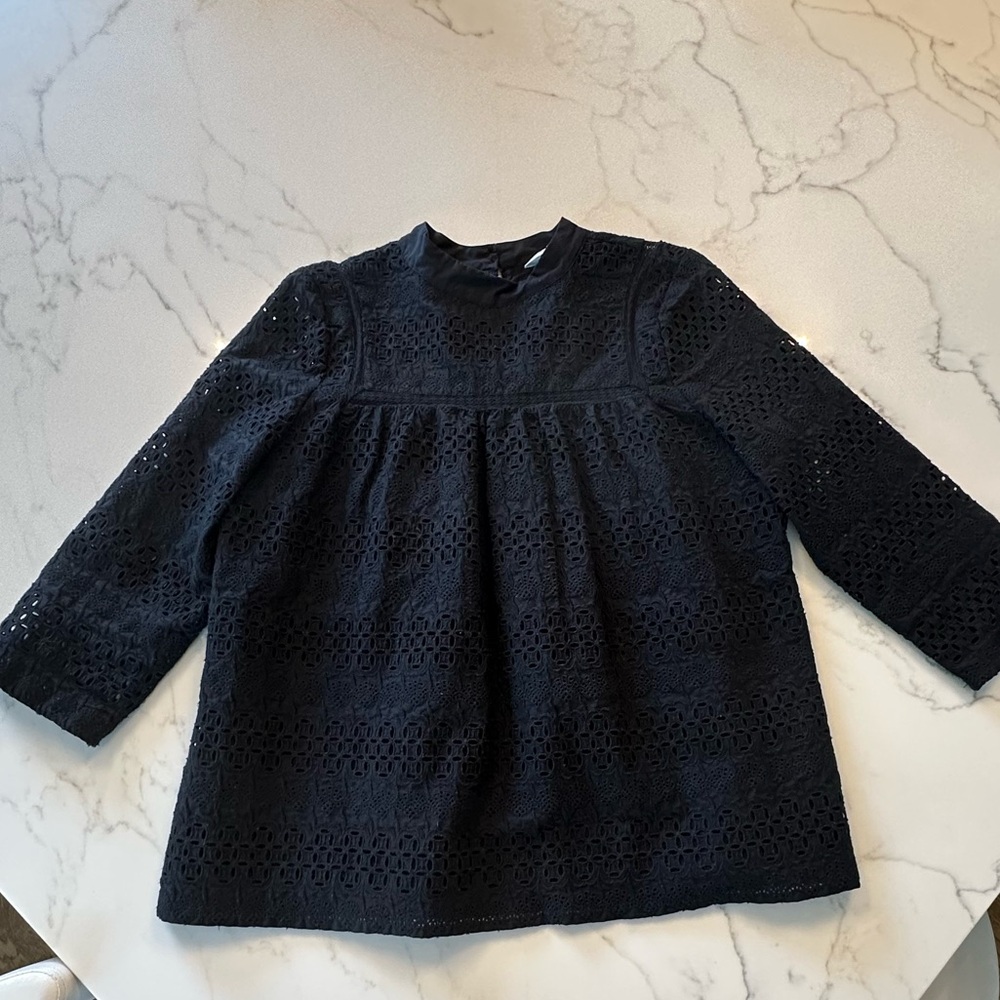 Vineyards Vines | 🖤 Eyelet Shirt